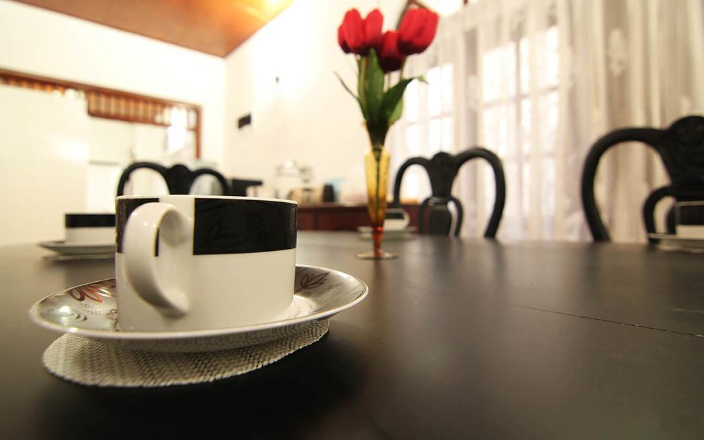 2In1 Kandy Hostel 외부 사진
