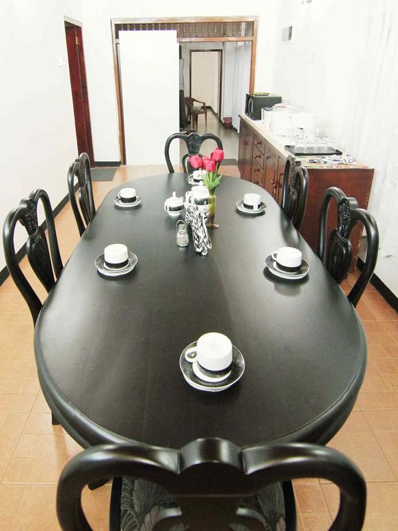 2In1 Kandy Hostel 외부 사진