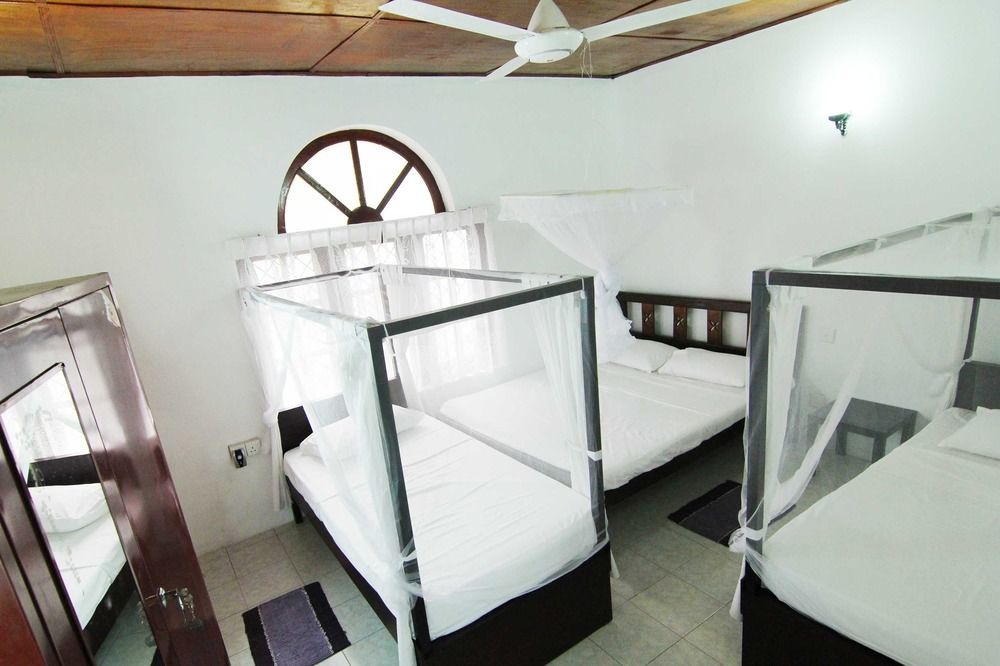 2In1 Kandy Hostel 외부 사진