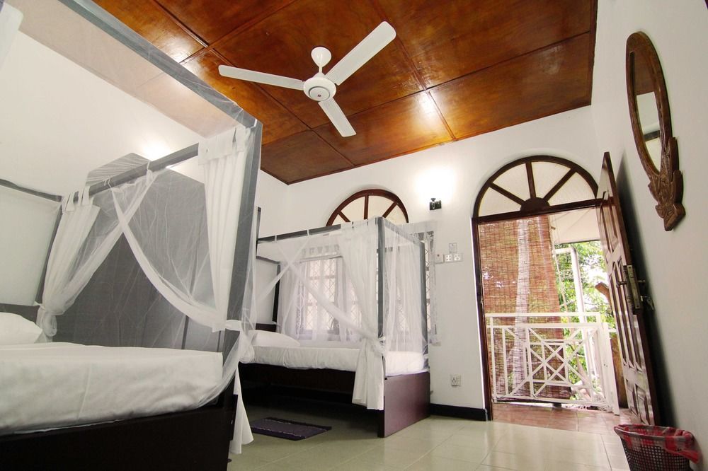 2In1 Kandy Hostel 외부 사진